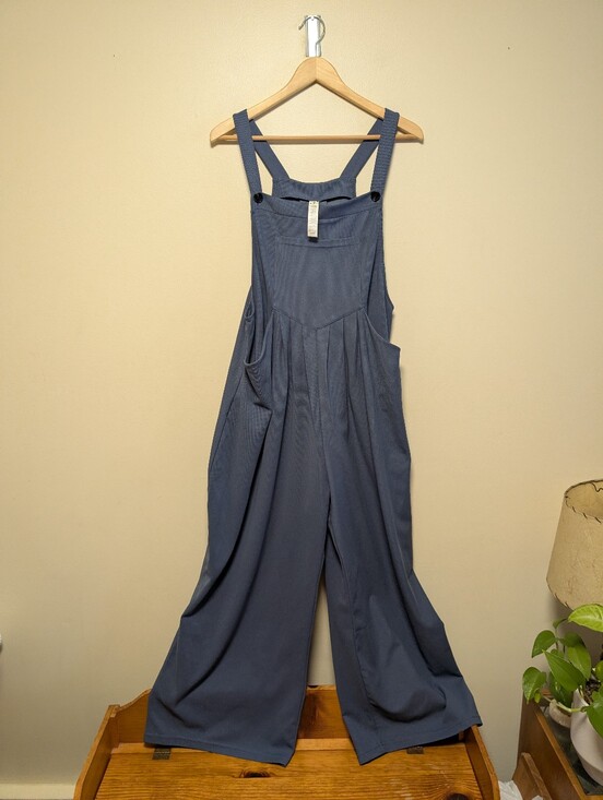 HALARA Pants - HALARA Wide-Leg Utility Jumpsuit in Slate Blue